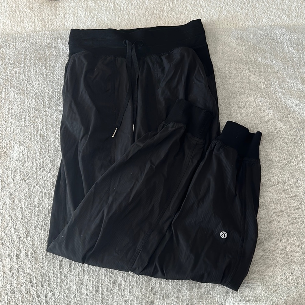 WOMENS LULULEMON DANCE STUDIO JOGGERS